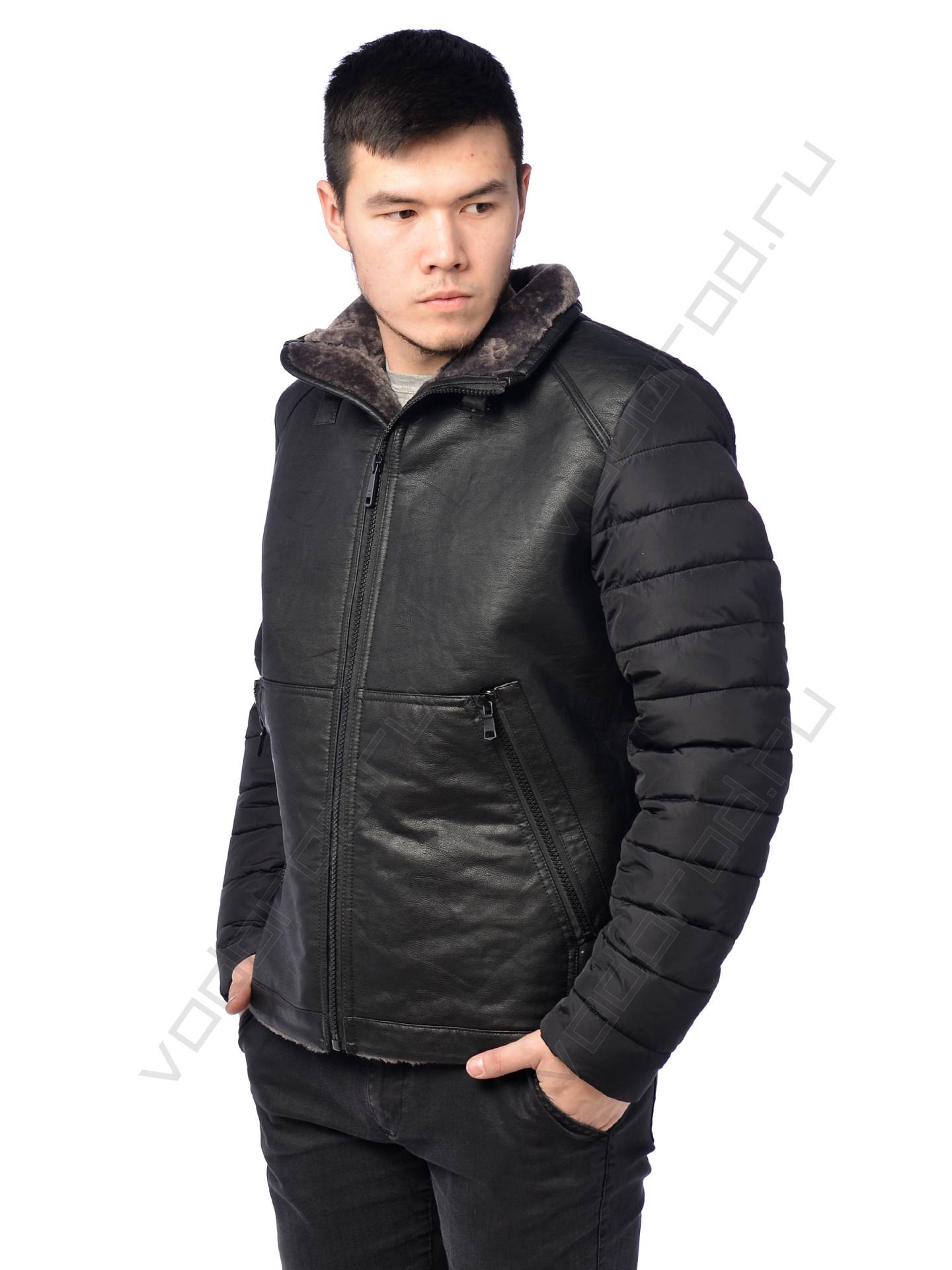 Зимняя куртка мужская цвет черный