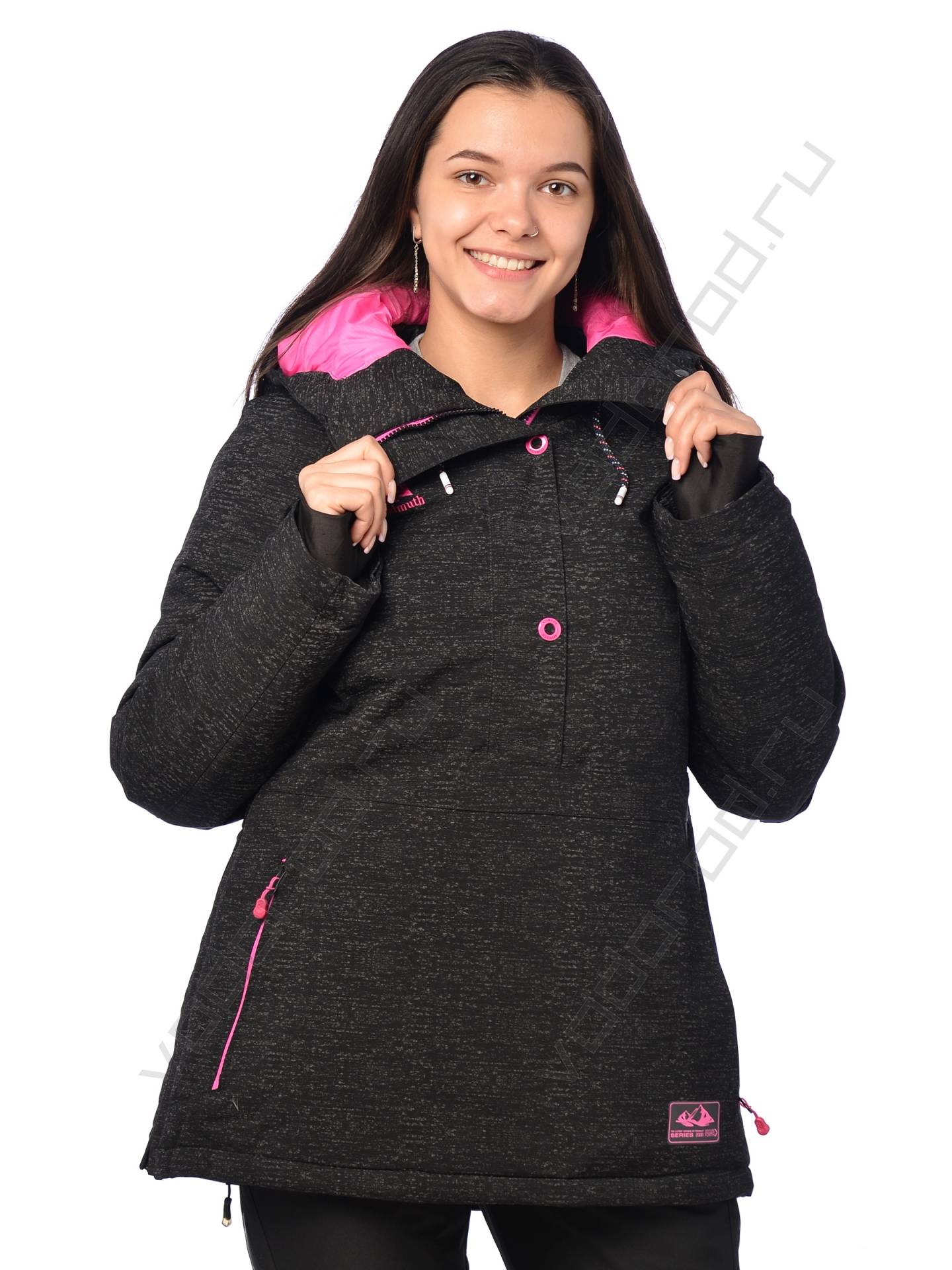 Горнолыжная куртка женская цвет черный 97
