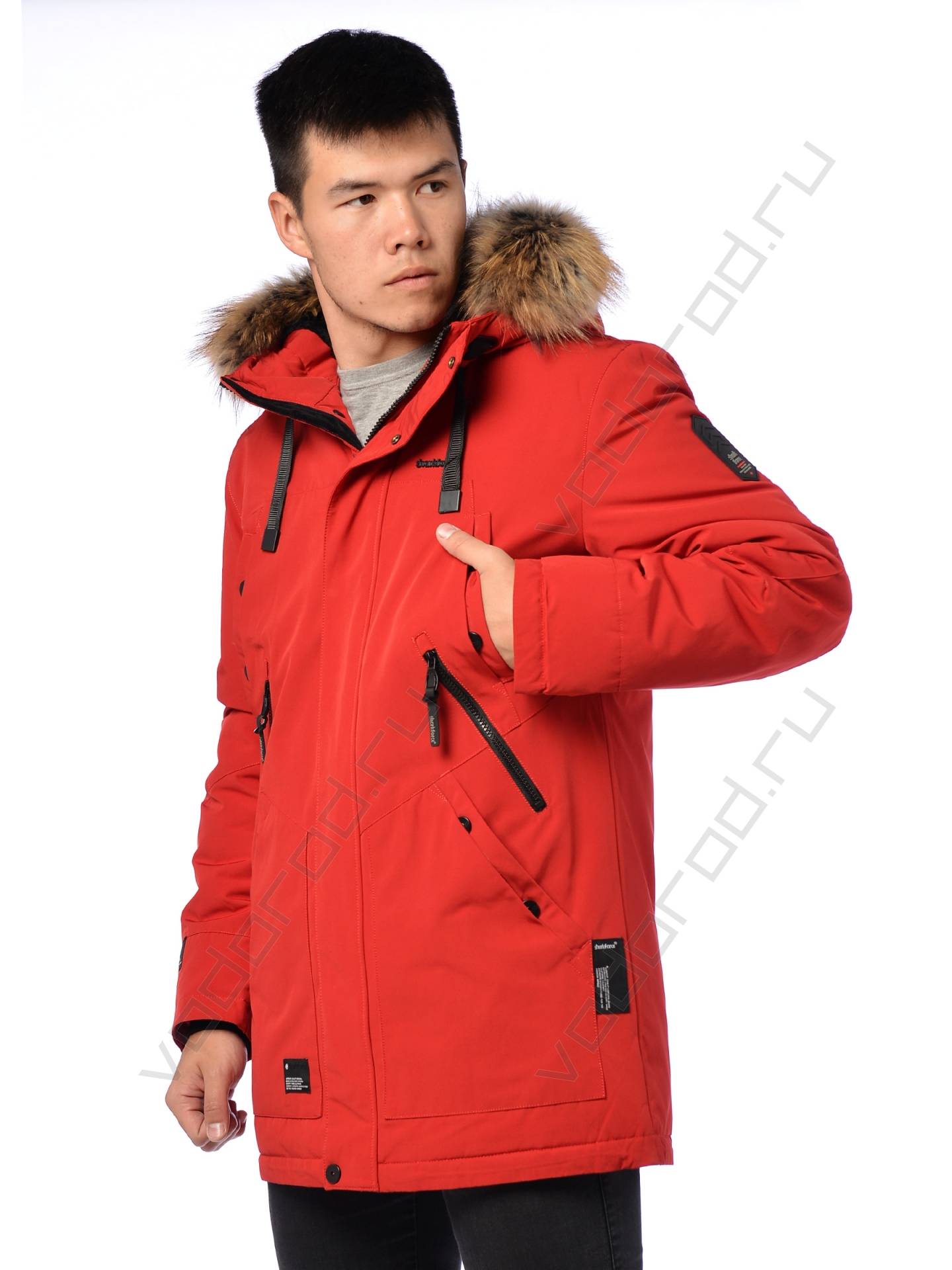 Зимняя куртка мужская цвет красный 28