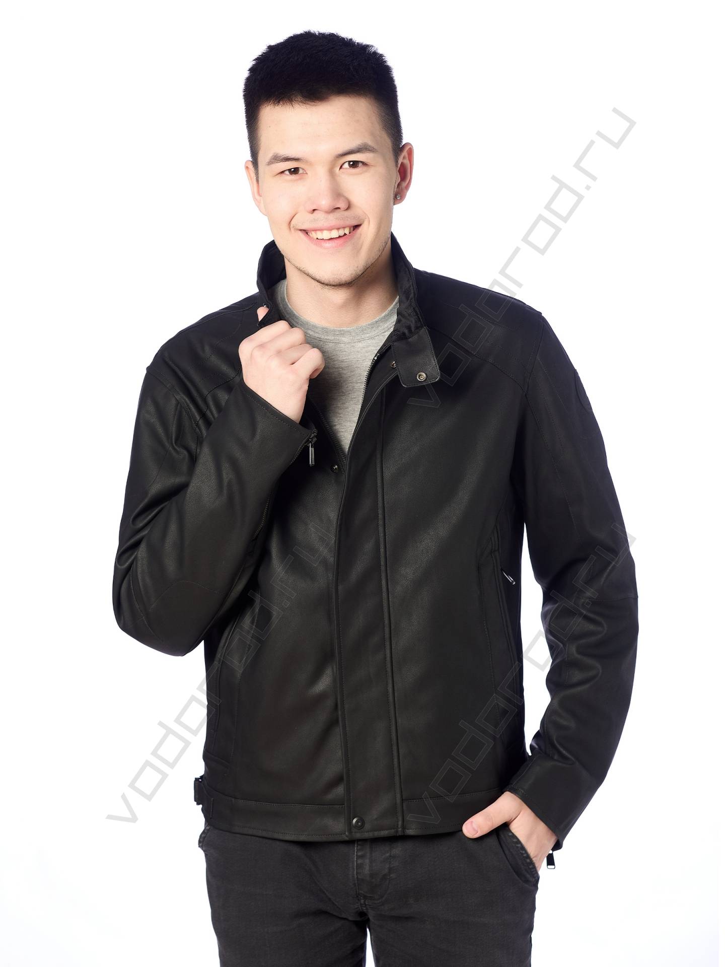 Куртка мужская цвет черный