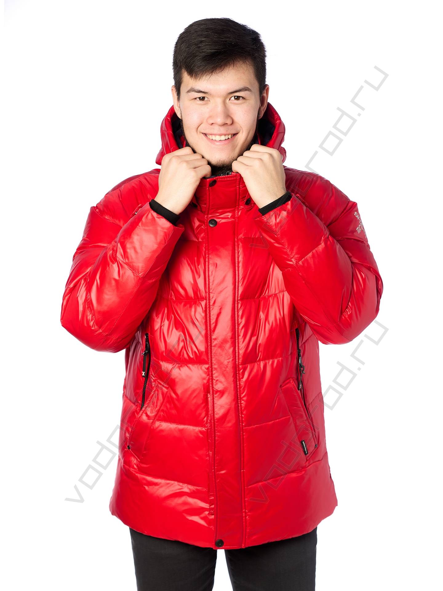 Зимняя куртка мужская цвет красный 109