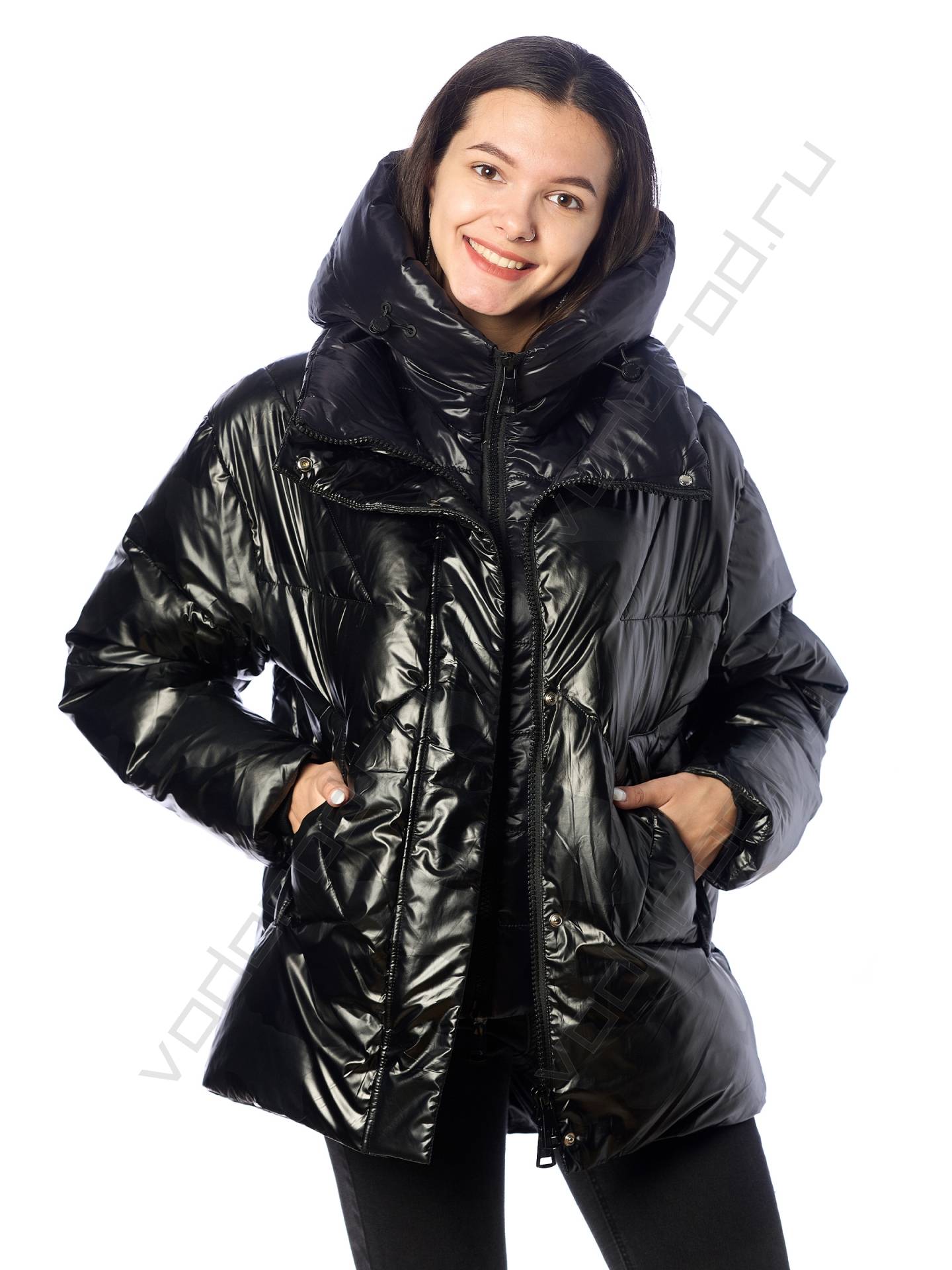 Зимняя куртка женская цвет черный 3