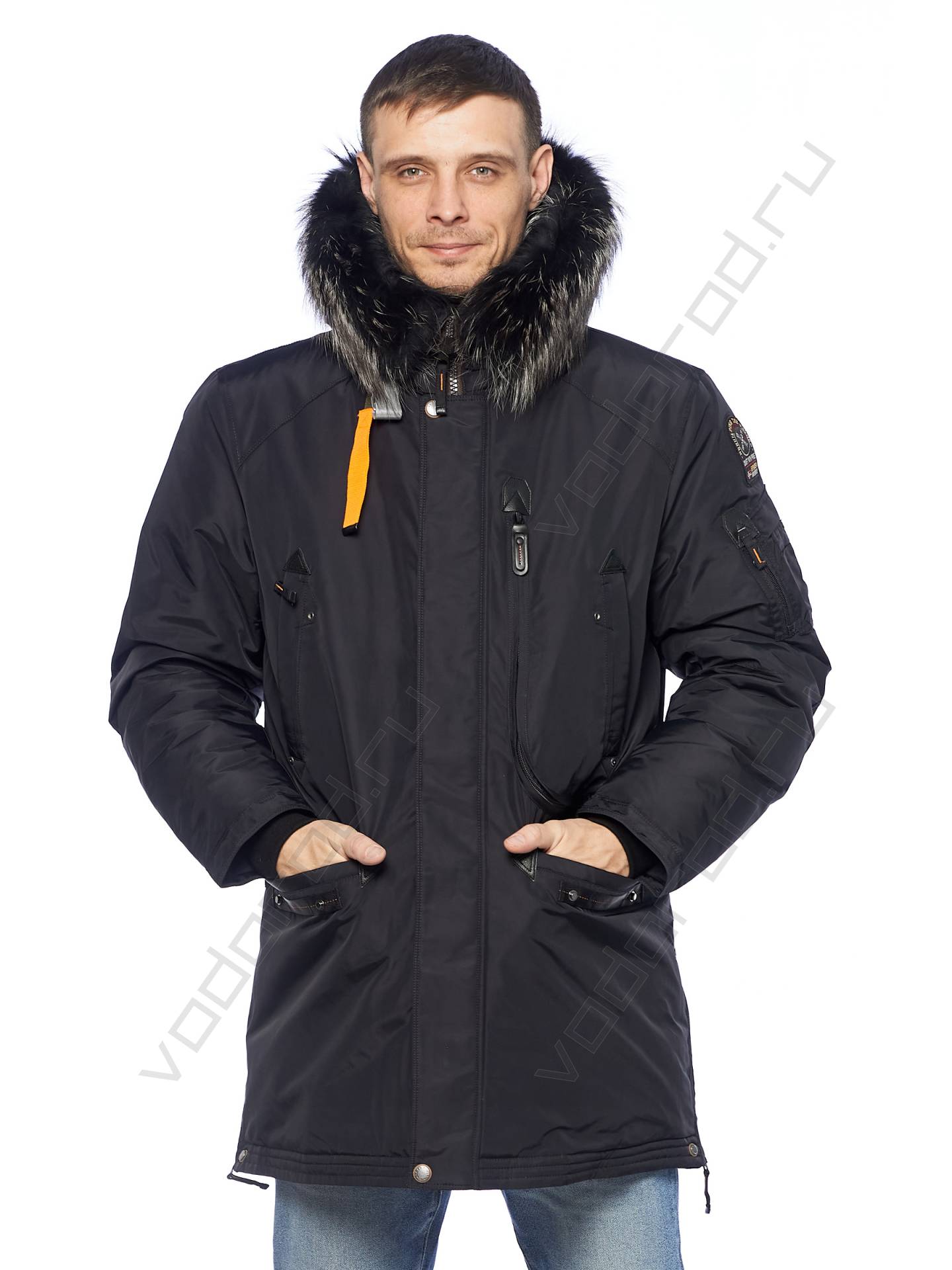 Зимняя куртка мужская цвет черносиний 42